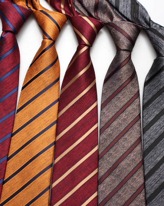 New striped jacquard polyester silk ties, men's professional formal shirt accessories, vintage ties, wholesale. New striped jacquard polyester silk ties, men's professional formal shirt accessories, vintage ties, wholesale.