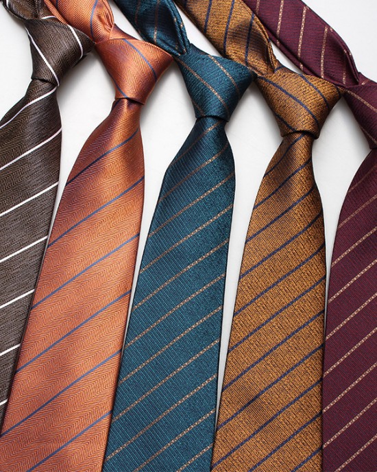 New striped jacquard polyester silk ties, men's professional formal shirt accessories, vintage ties, wholesale. New striped jacquard polyester silk ties, men's professional formal shirt accessories, vintage ties, wholesale.
