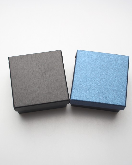 Tie packaging boxes, flip-top square boxes, gift boxes, storage boxes, gift packaging boxes, tie pocket square sets, wholesaler
