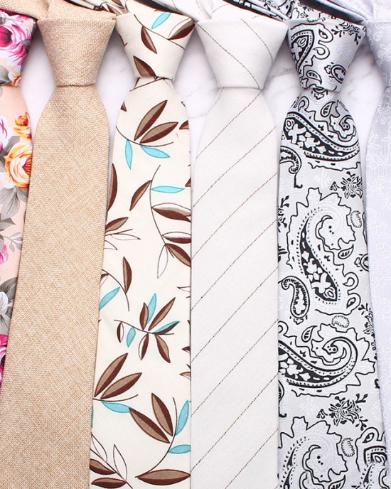 Polyester cashew flower classic men's 8cm tie, men's khaki business casual wedding dinner tie.