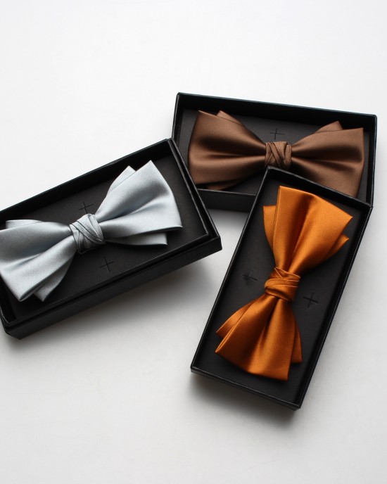 New solid-color polyester bow ties for men, business-chic wedding groomsmen bow ties and tie ties, available for wholesale.