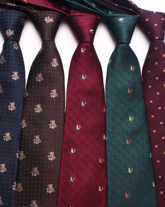 New business men's ties. 8cm professional casual striped hand-tied ties for suit accessories, available from manufacturers.
